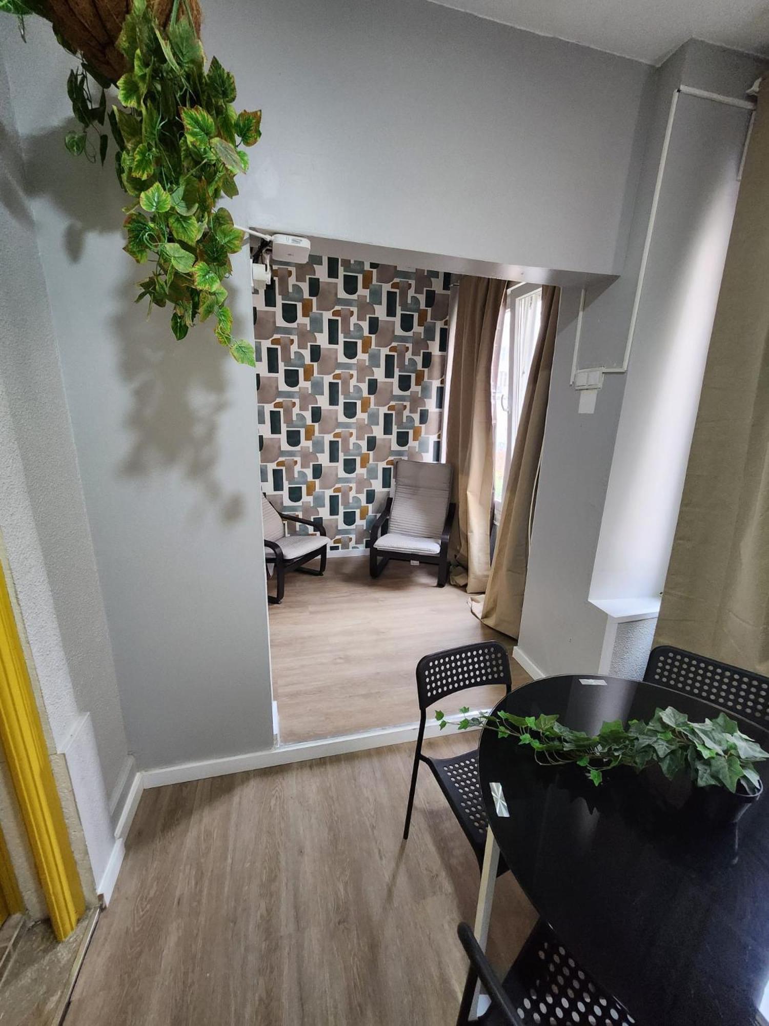 Daora Lisbon Low Cost Hostel Exterior photo